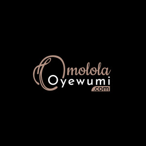 Omolola Oyewumi_LOGO